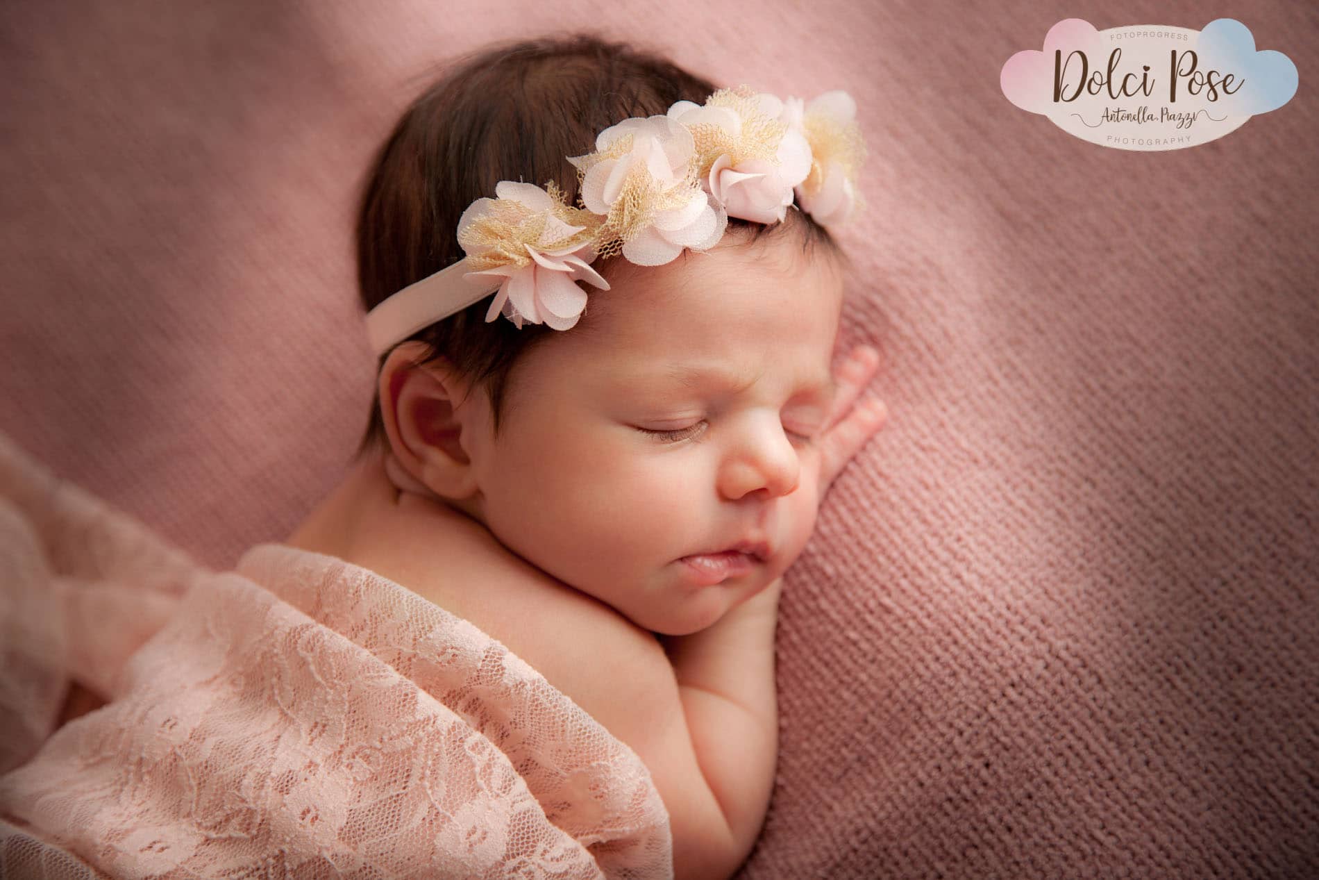 IMG_7542ok_newborn-neonati-fotografo-bologna-fotoprogress-piazzi-studio-fotografico-foto-bambini-maternity-gravidanza-dolcipose
