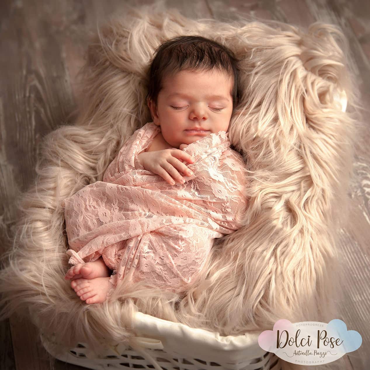 IMG_7575_newborn-neonati-fotografo-bologna-fotoprogress-piazzi-studio-fotografico-foto-bambini-maternity-gravidanza-dolcipose2