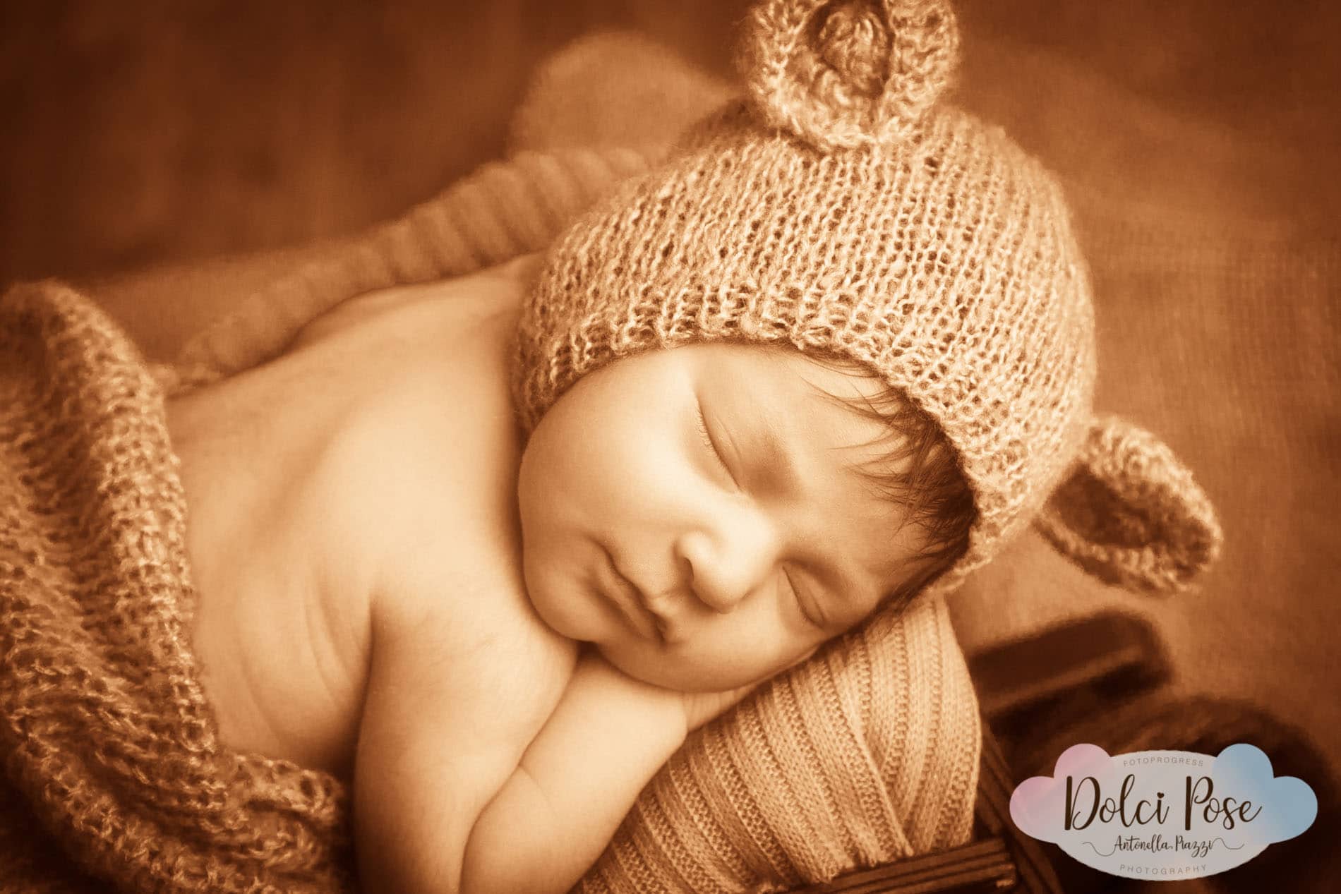 IMG_7746_newborn-neonati-fotografo-bologna-fotoprogress-piazzi-studio-fotografico-foto-bambini-maternity-gravidanza-dolcipose-2