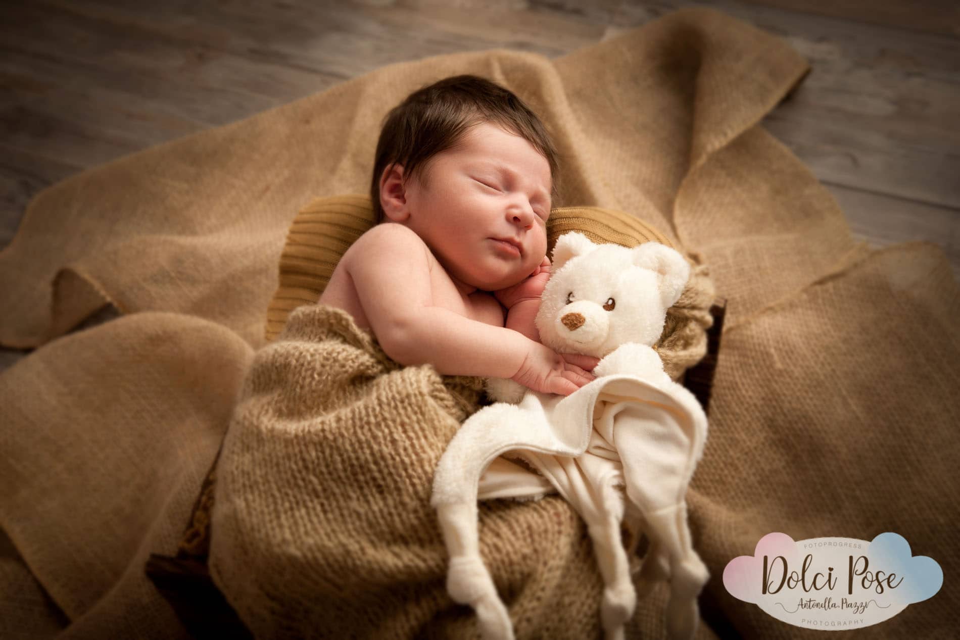IMG_7757_newborn-neonati-fotografo-bologna-fotoprogress-piazzi-studio-fotografico-foto-bambini-maternity-gravidanza-dolcipose-2
