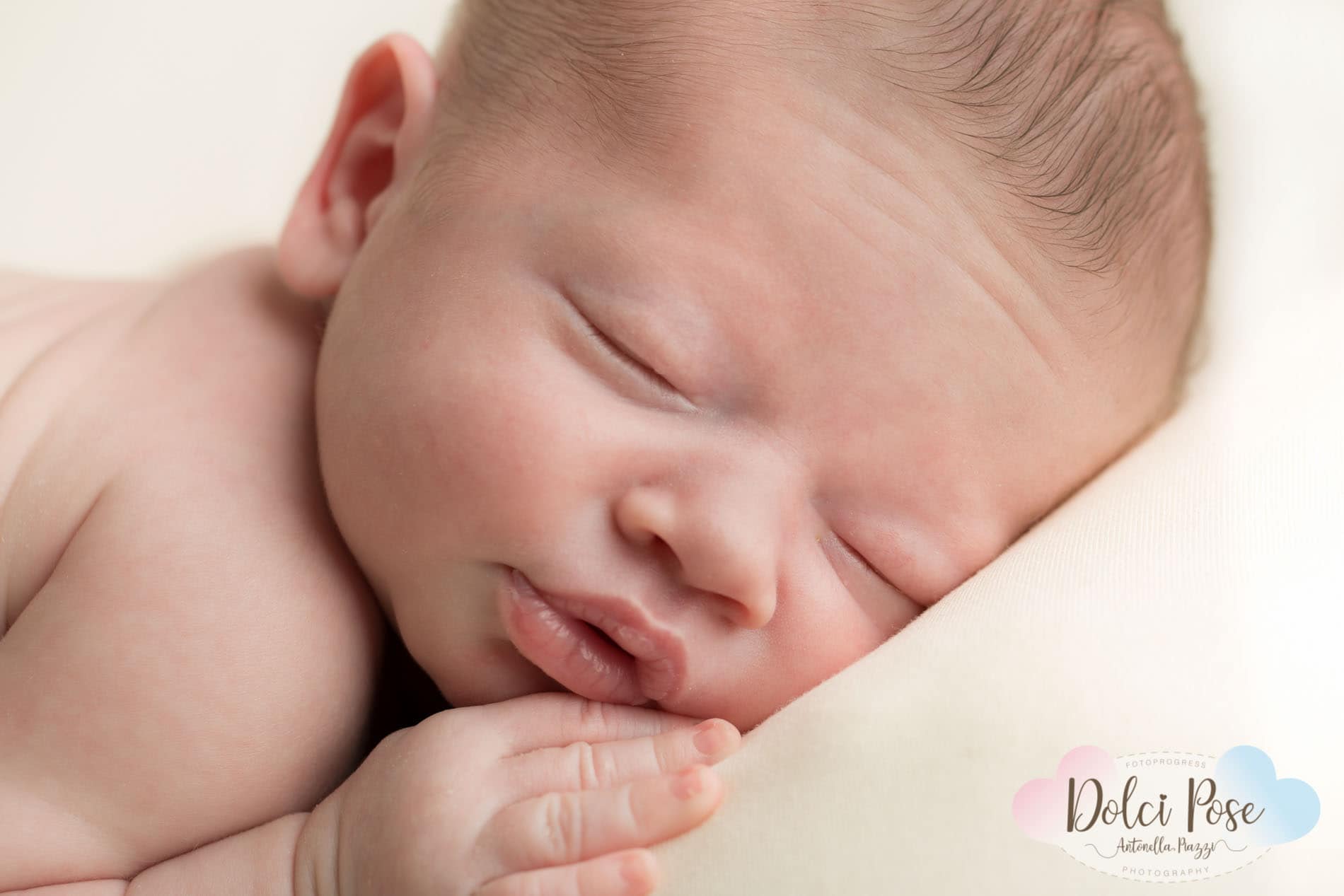 IMG_9940_newborn-neonati-fotografo-bologna-fotoprogress-piazzi-studio-fotografico-foto-bambini-maternity-gravidanza-dolcipose-2